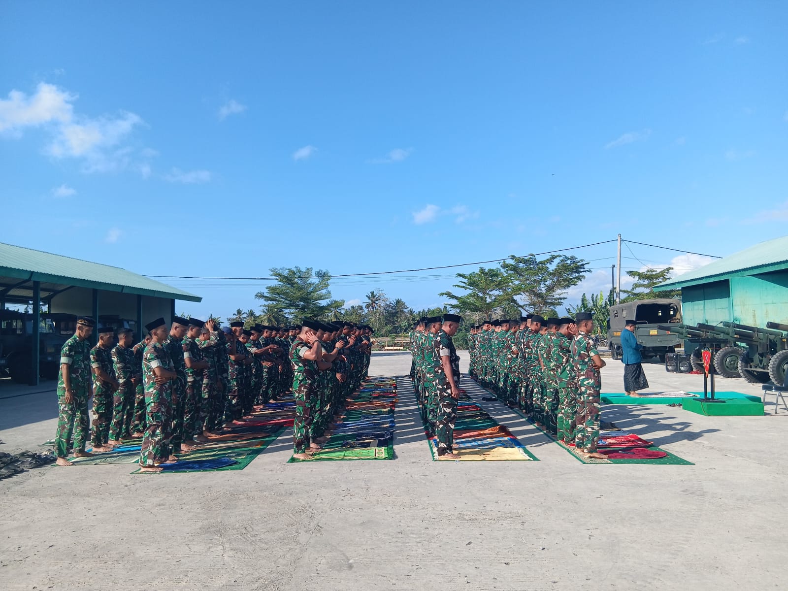Saat Kekeringan Mengancam, Prajurit Yonarmed 21/Kawali Gelar Sholat Istisqa di Markas Meriam