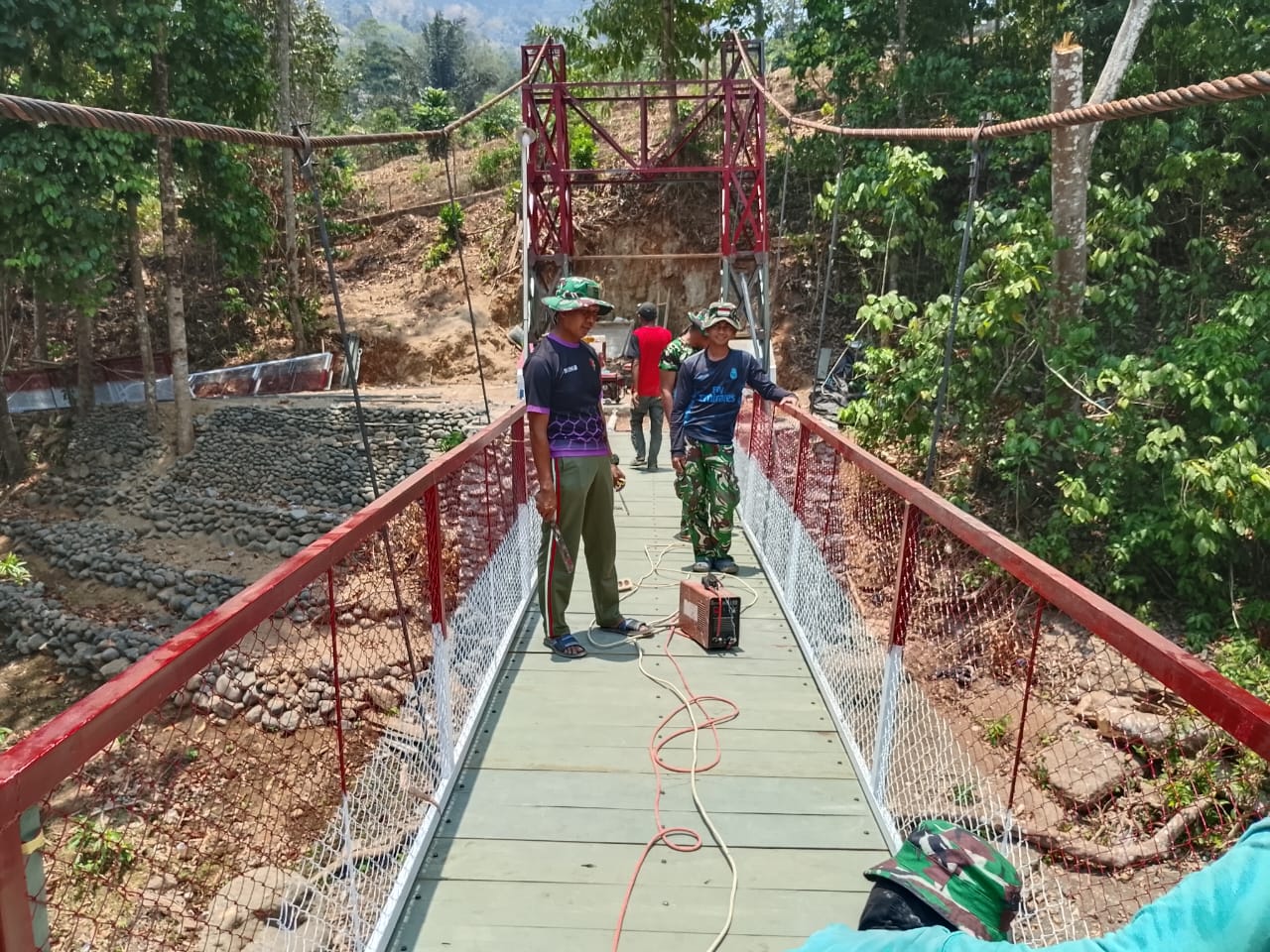 Tembus 99 Persen, Jembatan Gantung Sungai Lambere Segera Hubungkan Akses Warga Buakkang