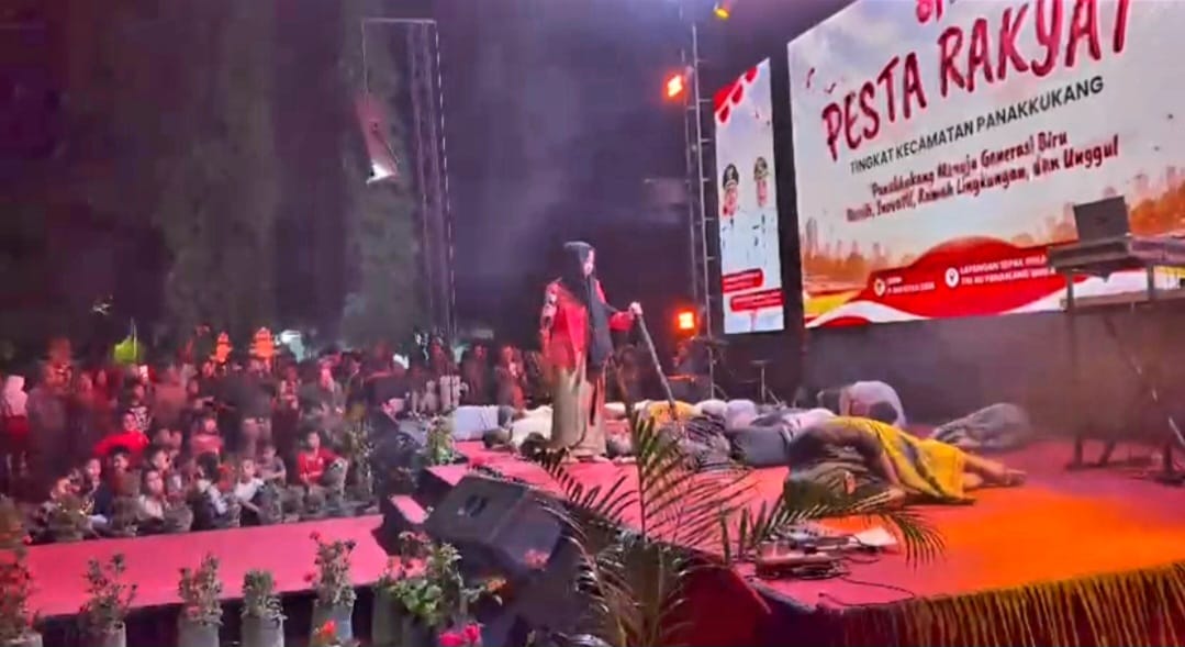 Parodi “Ibu Pertiwi Menangis” GEMURTI Pampang Sukses Hanyutkan Penonton